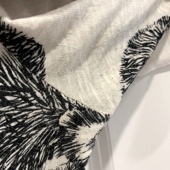 Vintage 9-H15 STCL Hedgehog T-shirt. - Picture 7 of 8